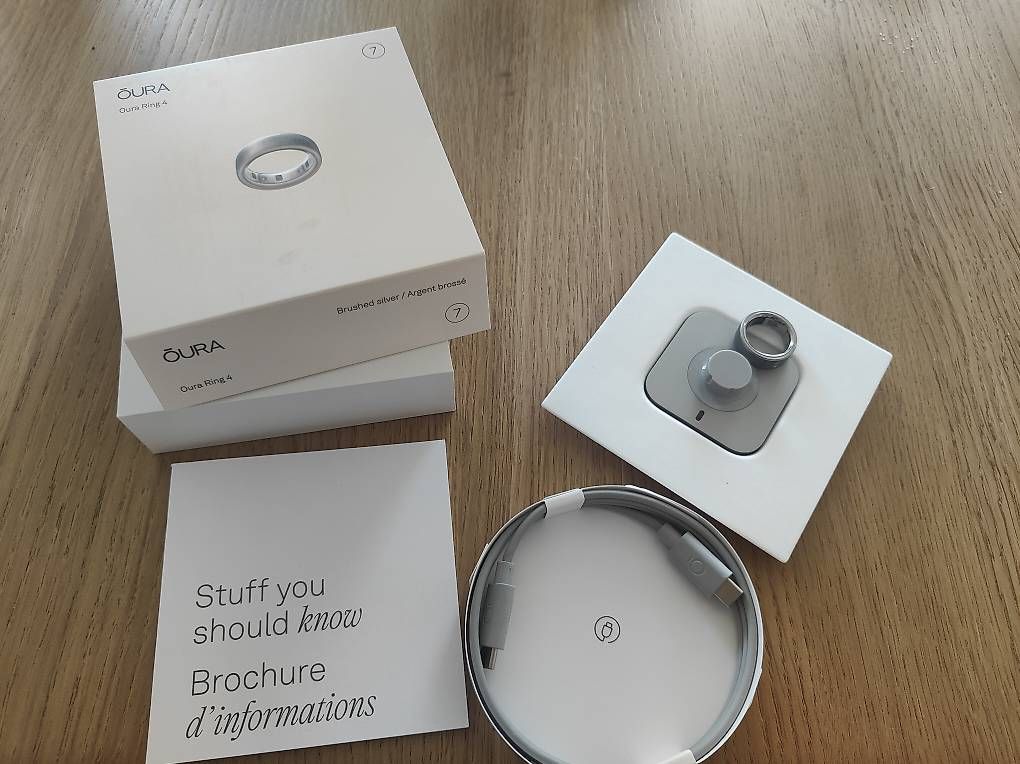 Oura Anelli: Bague connectée OURA 4 – Nuovo (secondo la descrizione) da Chêne-Bougeries venduto da cva_y7p6